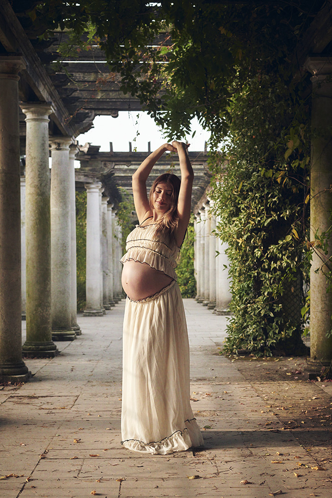 Pregnant Women Photoshoot 17 Maternity pregnancy photographer London Hertford